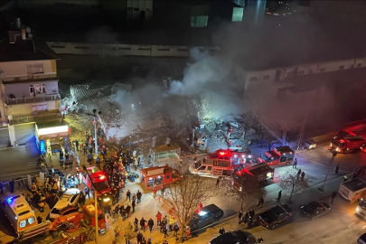 Konya'dan üzücü haber! Selçuklu'da 3 katlı bina çöktü